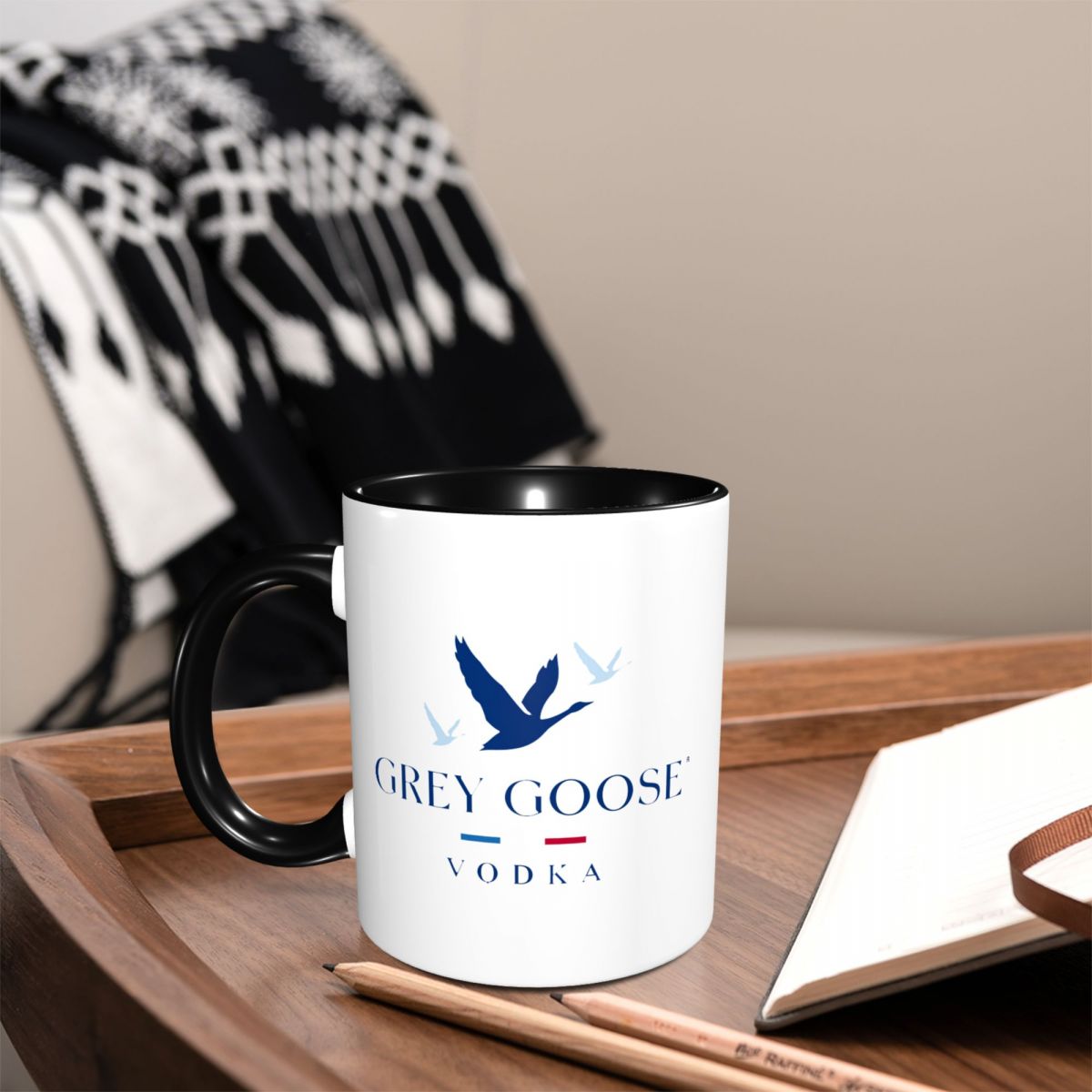 Coffee Tea Vodka - Caneca de Vodka Grey Goose Engraçada